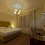 Motali Life Szálloda 3*