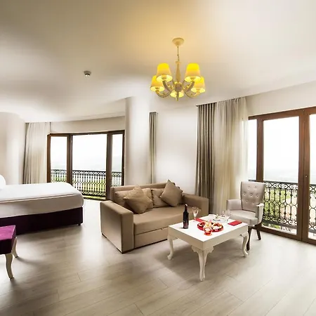 Motali Life Hotel