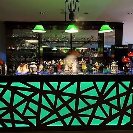 Motali Life Hotel