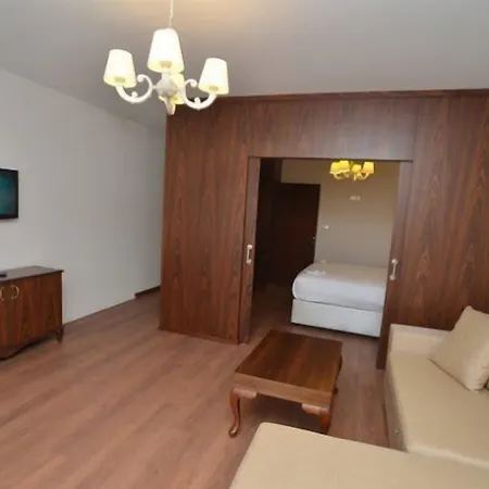 Motali Life Hotel 3*