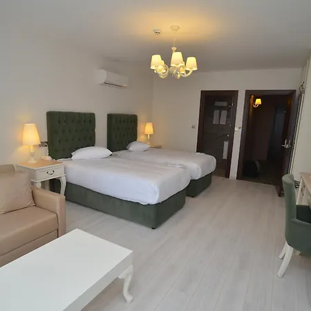 Hotel Motali Life Masukiye