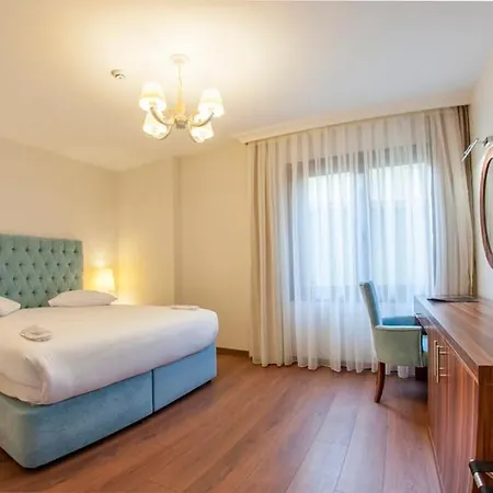 Hotel Motali Life 3*